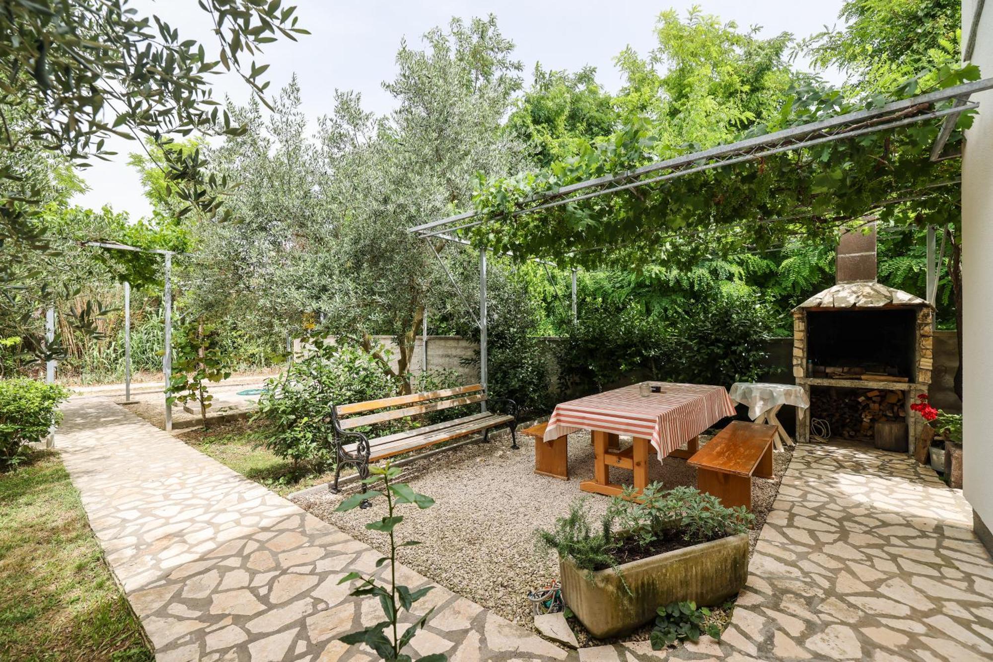 Apartments Kika 宁 外观 照片