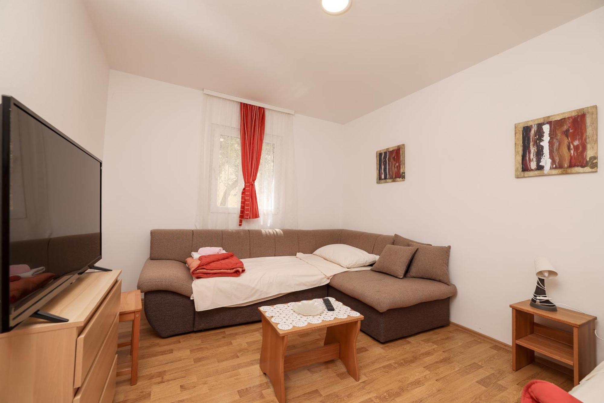 Apartments Kika 宁 外观 照片