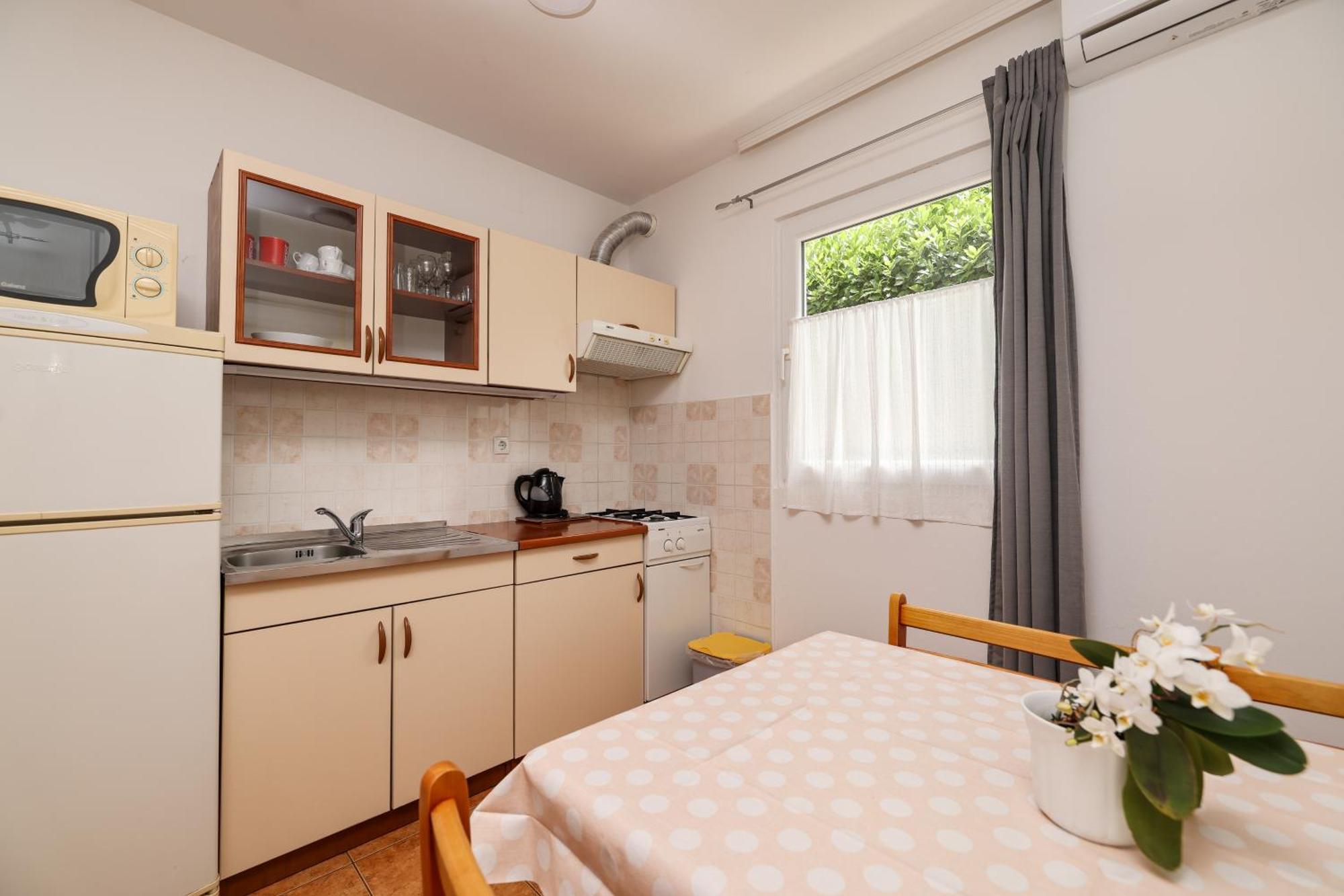 Apartments Kika 宁 外观 照片